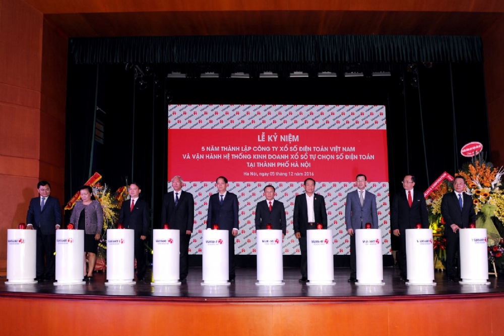 Năm 2016 - Hành trình ra biển lớn thành công của Vietlott